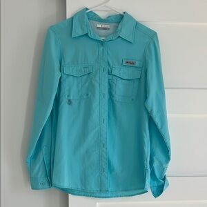 Columbia Turquoise Button-Up Shirt